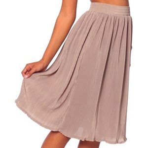American Apparel Accordion Pleat Midi Skirt in Size XS/S